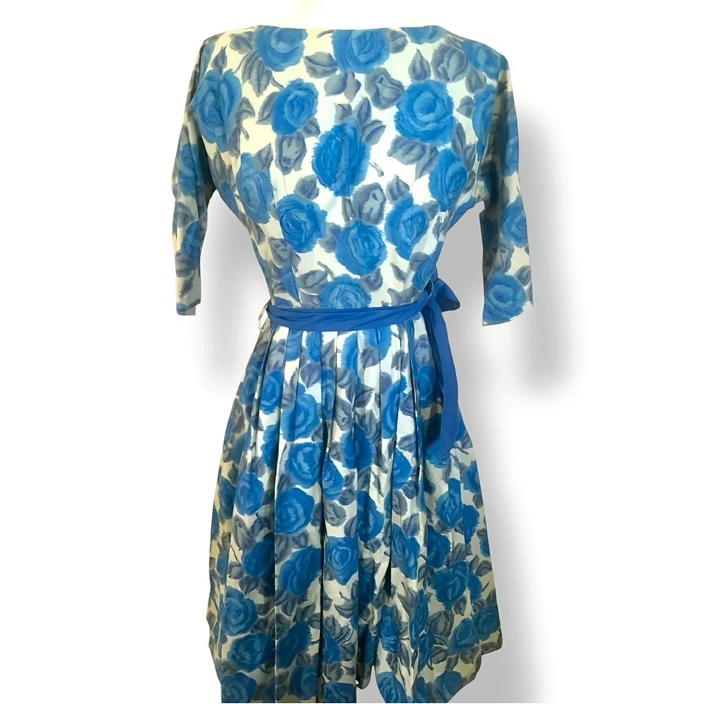 Early 1950s *Authentic Vintage* Blue Floral Day Dress/Sun Dress- Handmade Beauty
